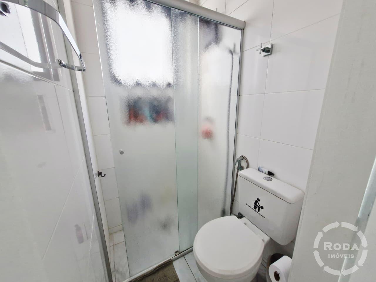 Apartamento à venda no Ponta da Praia: BANHEIRO SOCIAL