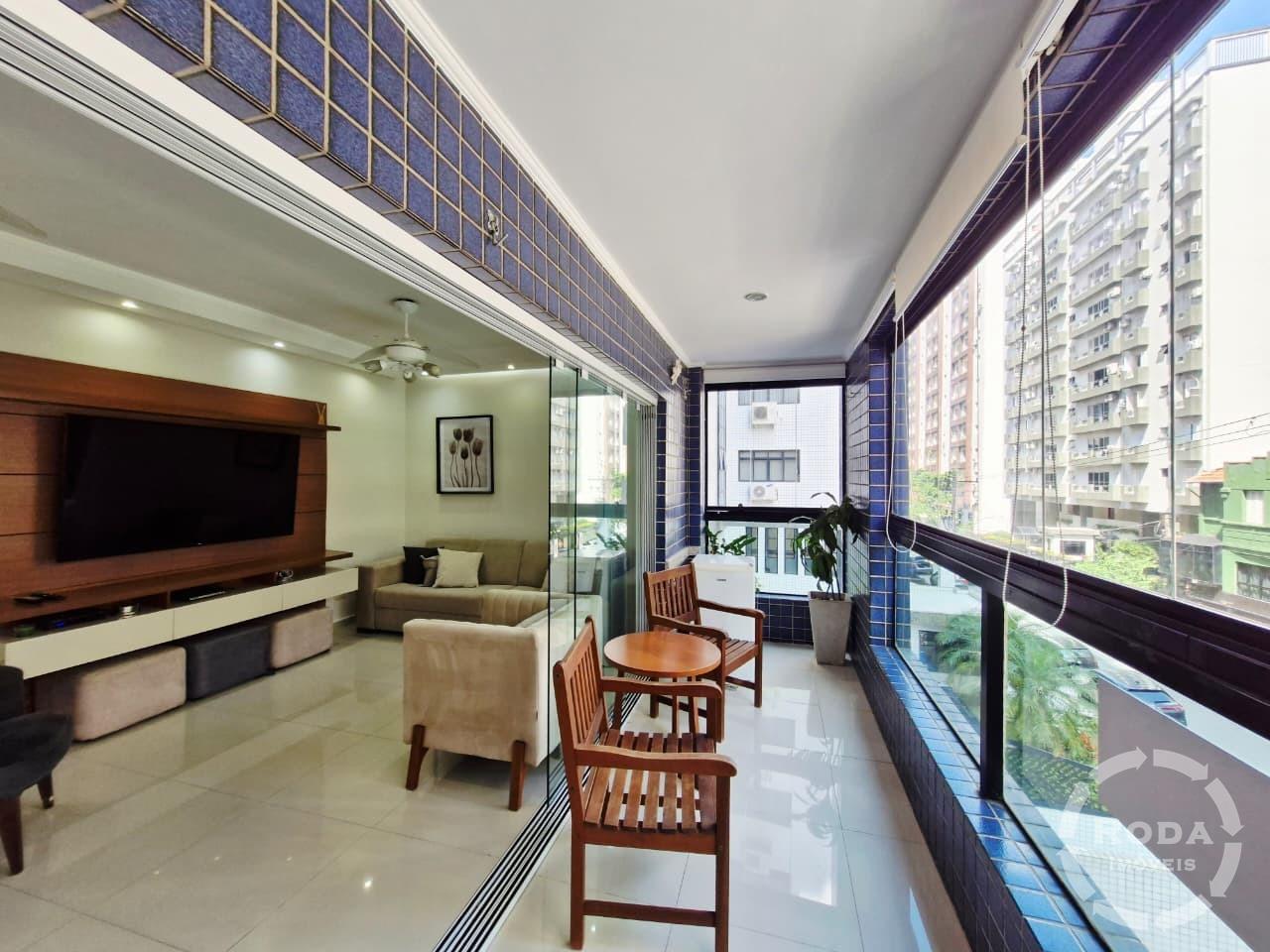 Apartamento à venda no Ponta da Praia: VARANDA