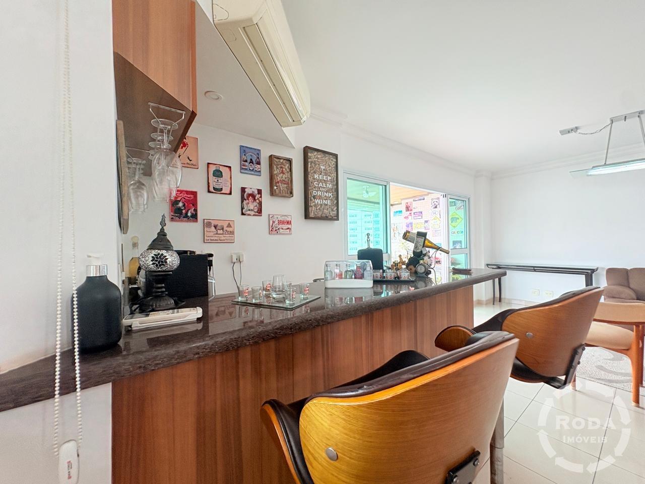 Apartamento à venda no Ponta da Praia: 