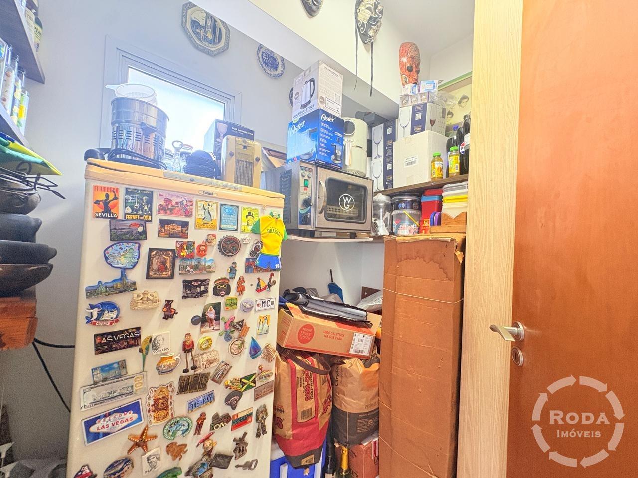 Apartamento à venda no Ponta da Praia: 