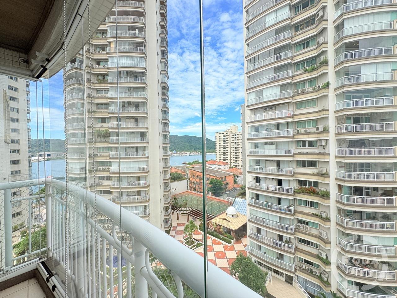 Apartamento à venda no Ponta da Praia: 