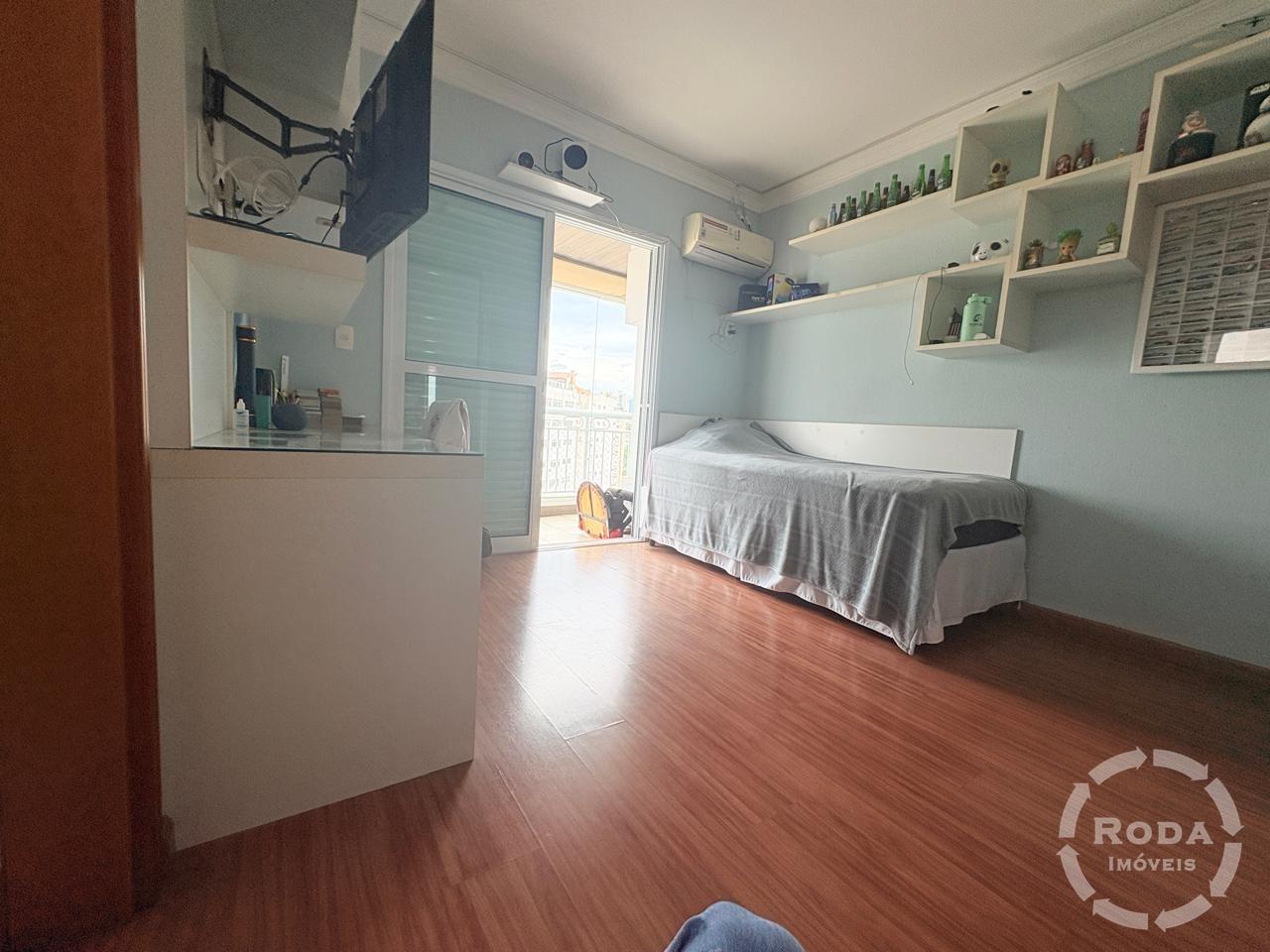 Apartamento à venda no Ponta da Praia: 