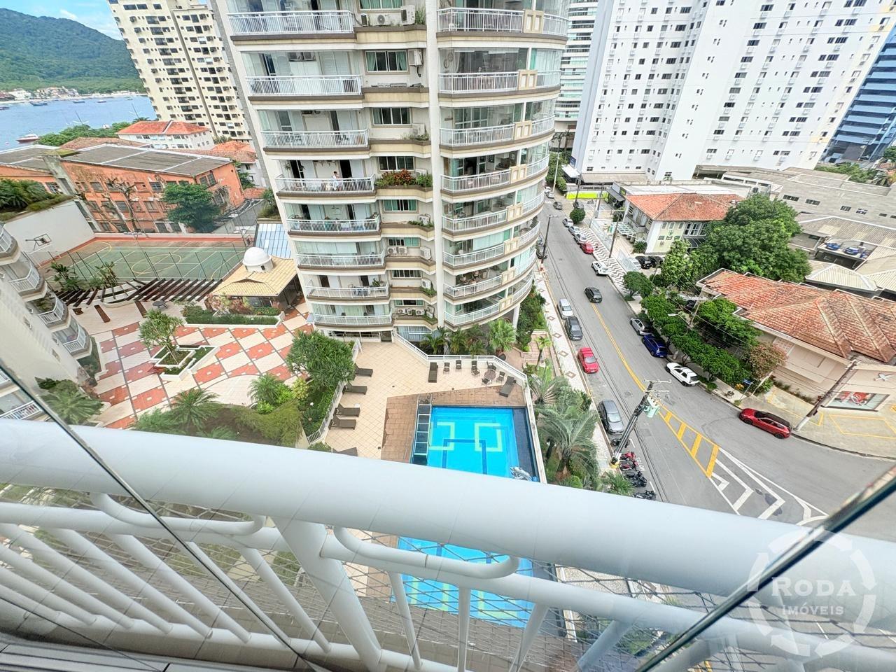 Apartamento à venda no Ponta da Praia: 