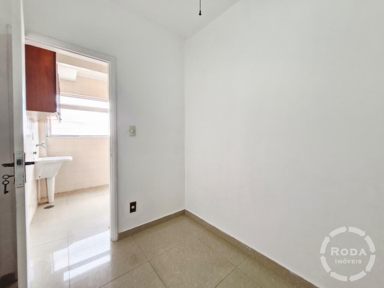 Apartamento à venda no Campo Grande: DEPENDÊNCIA