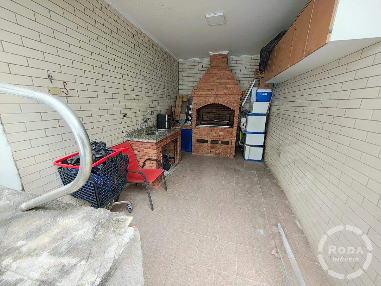 Sobrado à venda no Embaré: 