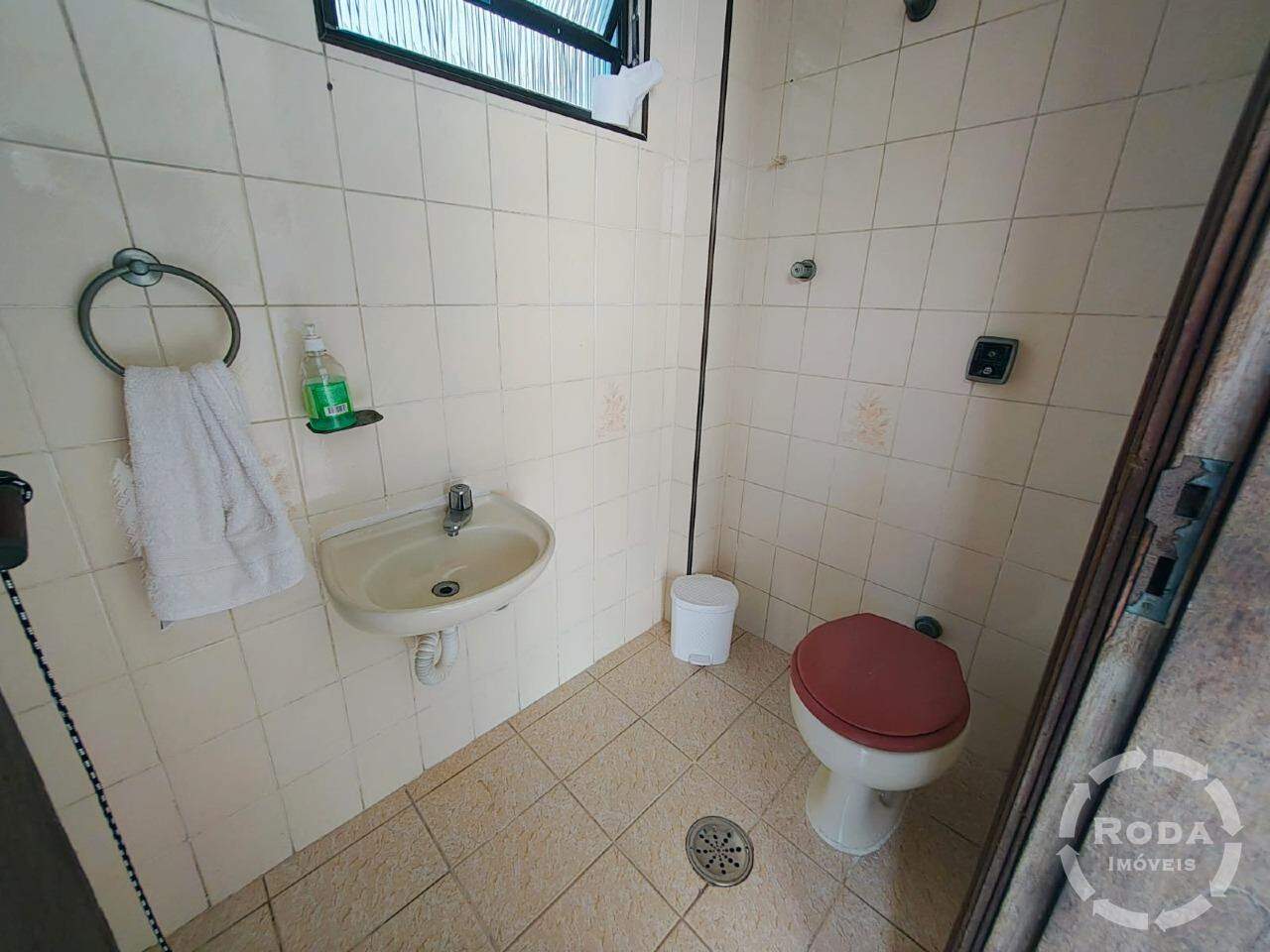 Sobrado à venda no Embaré: 