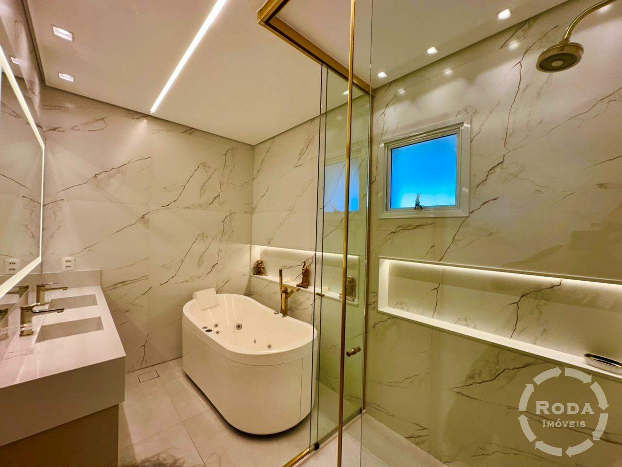 Cobertura Duplex à venda no Gonzaga: WC SUÍTE 1