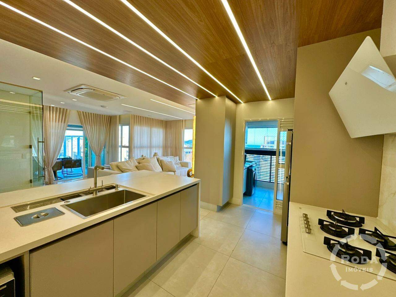 Cobertura Duplex à venda no Gonzaga: COZINHA