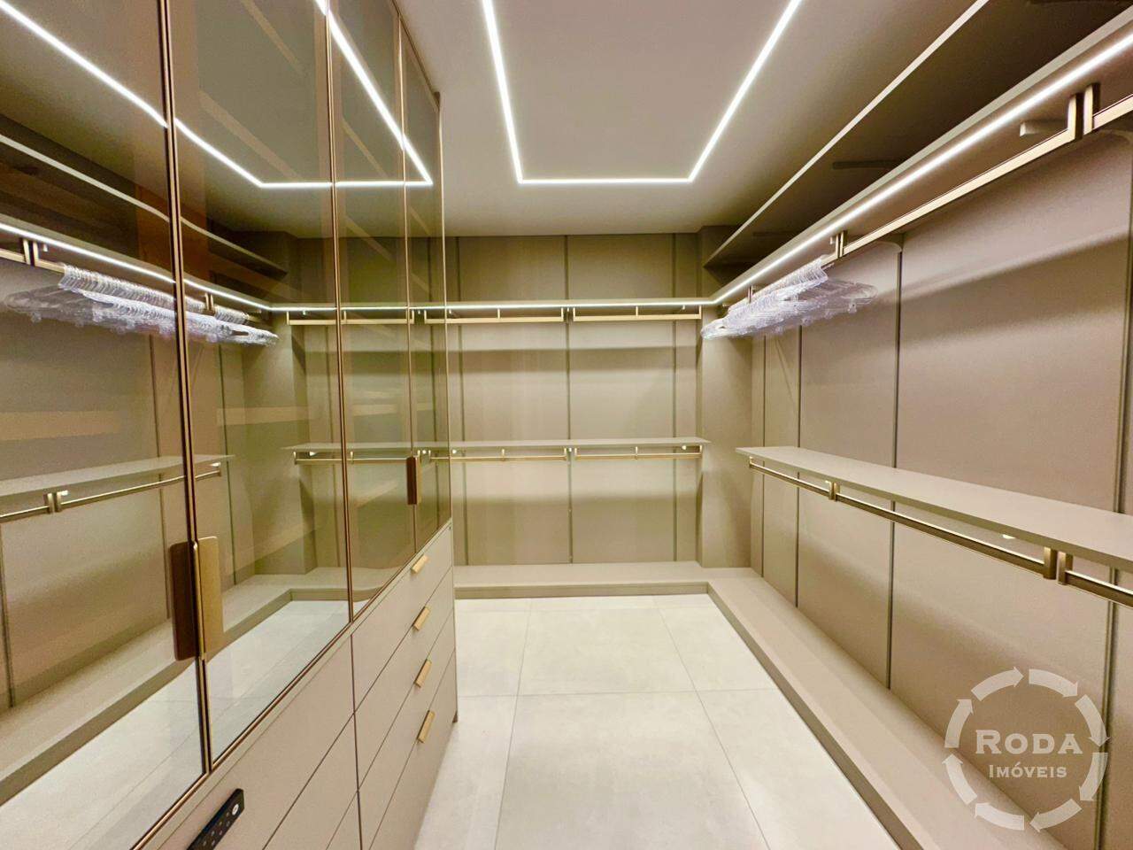 Cobertura Duplex à venda no Gonzaga: DORMITÓRIO 1-CLOSET