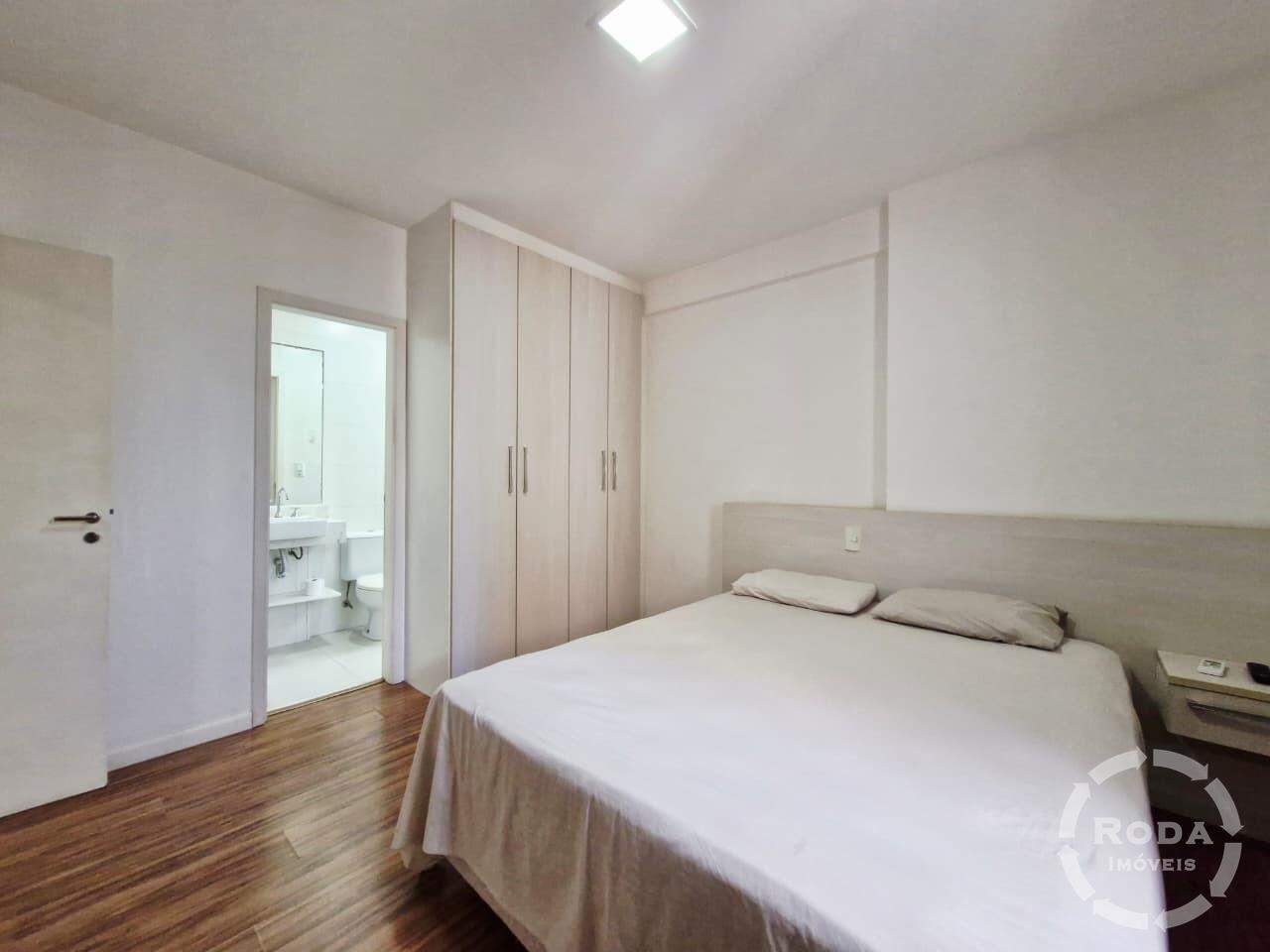 Apartamento à venda no Ponta da Praia: 