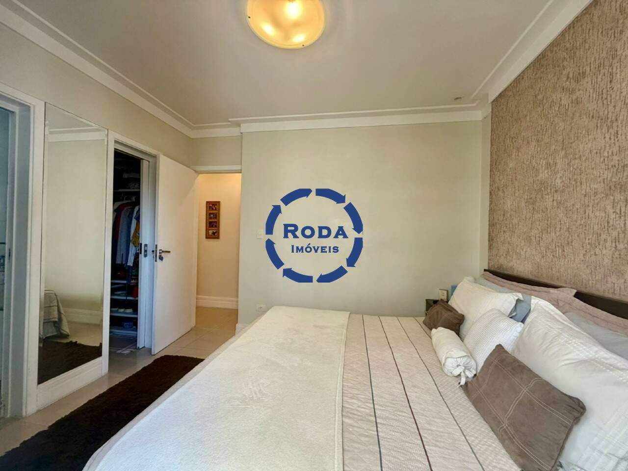Cobertura Duplex à venda no Pompéia: Suíte Casal