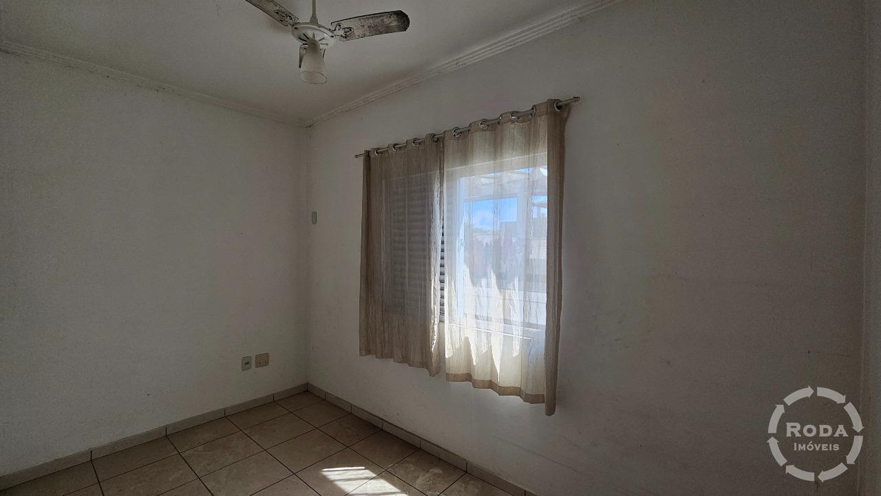 Casa Sobreposta Alta à venda no Estuário: 