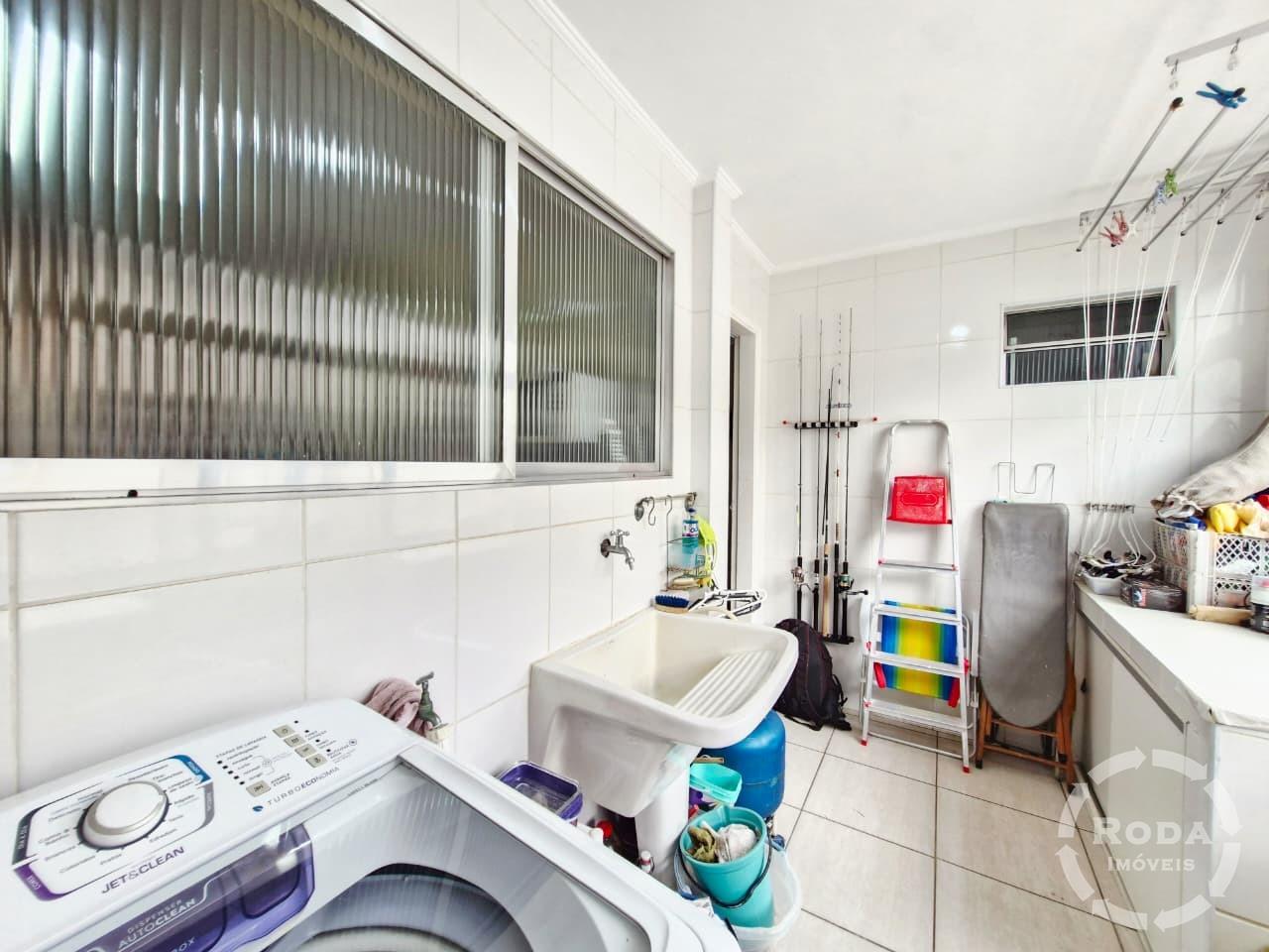 Apartamento à venda no Ponta da Praia: 