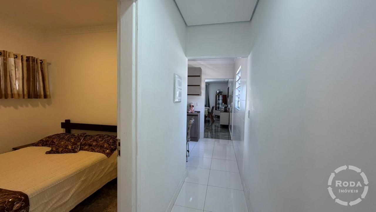 Casa Sobreposta Alta à venda no Estuário: 