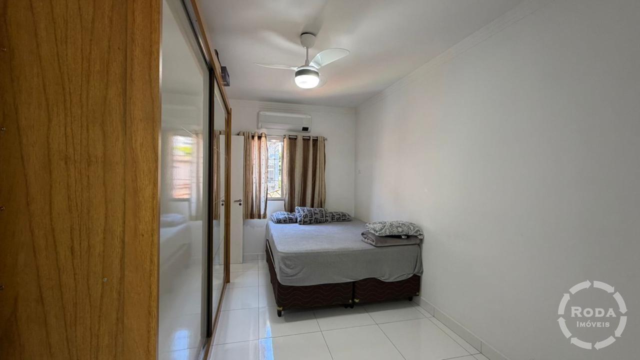 Casa Sobreposta Alta à venda no Estuário: 