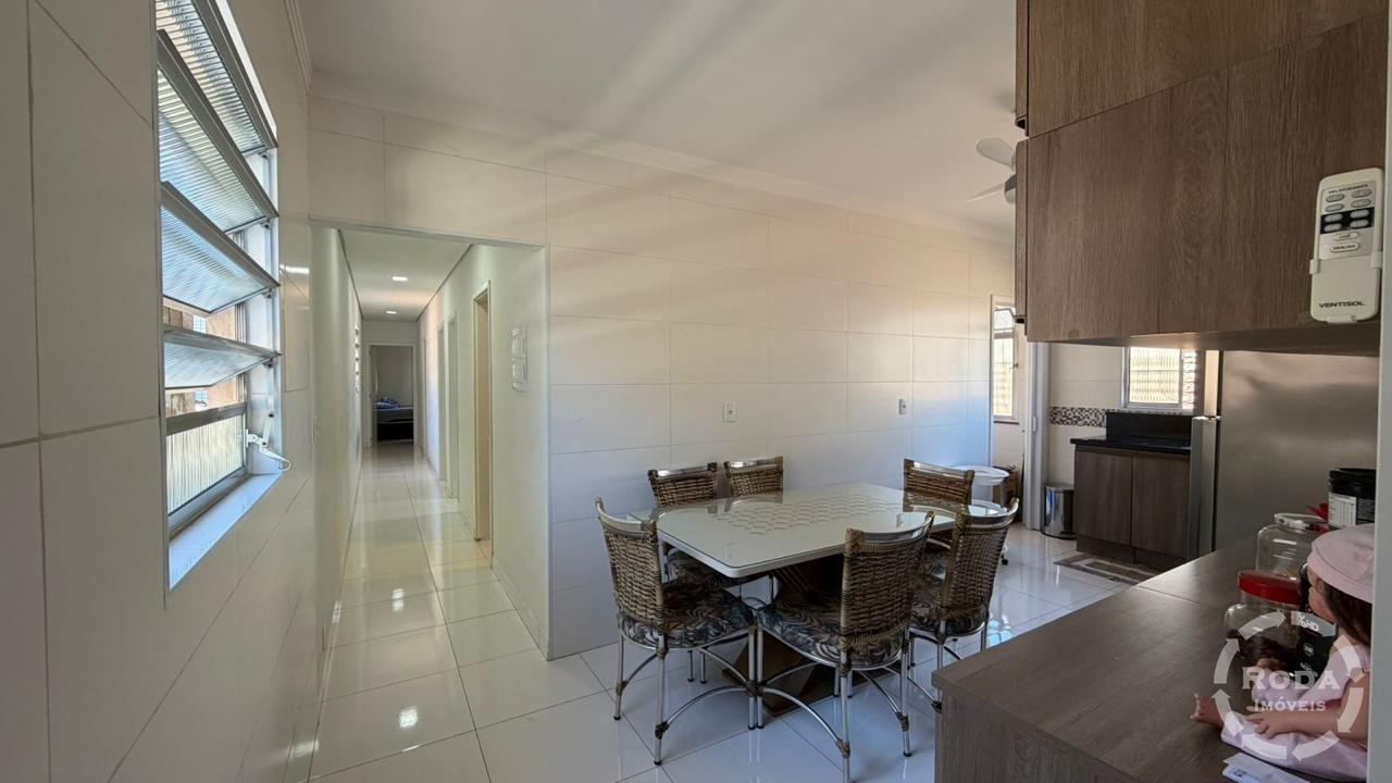 Casa Sobreposta Alta à venda no Estuário: 