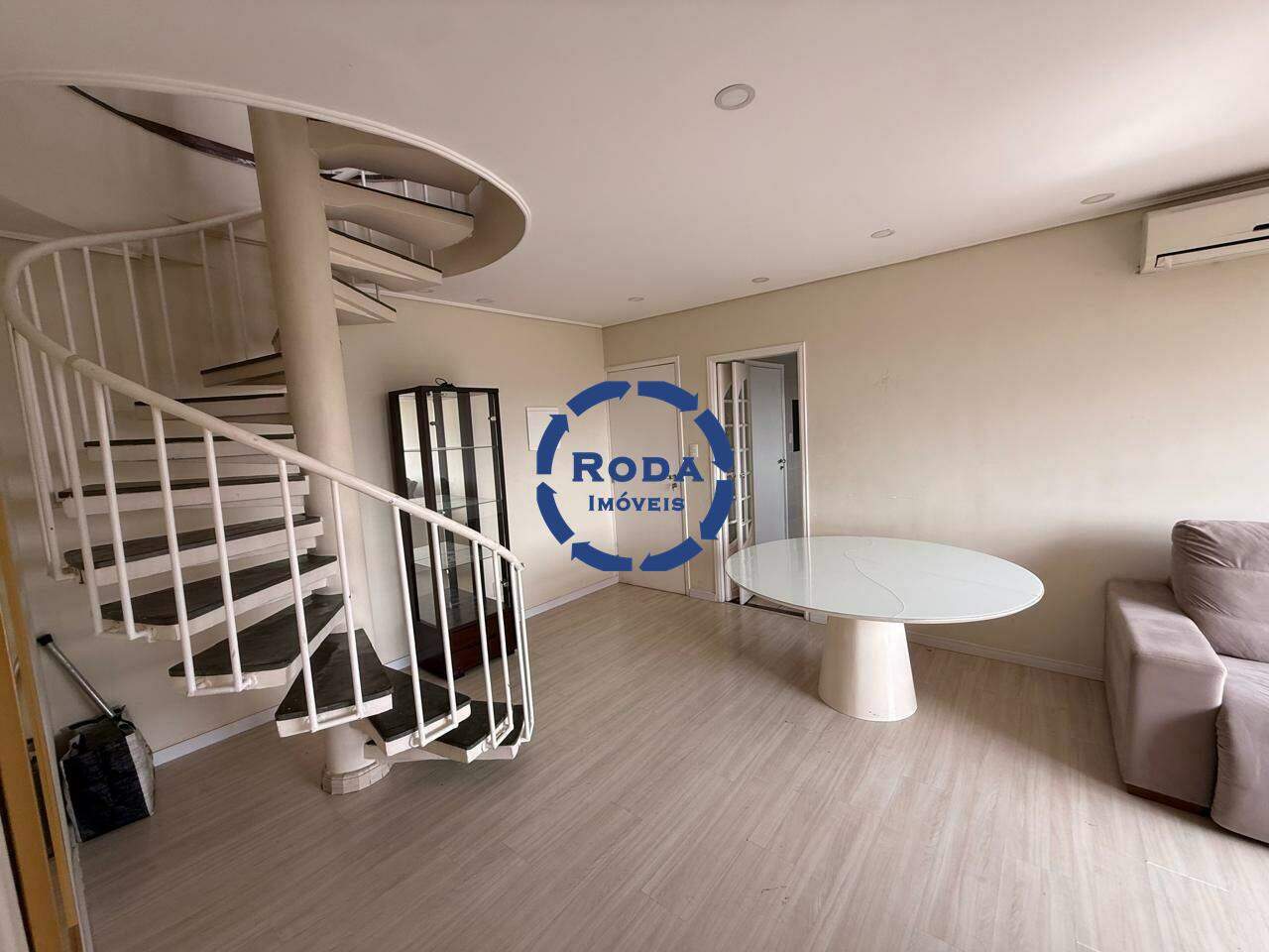 Cobertura Duplex para aluguel no Aparecida: 