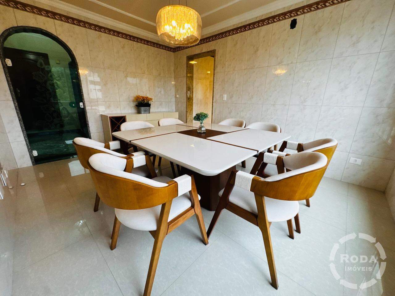 Casa de Condomínio à venda no Marapé: 