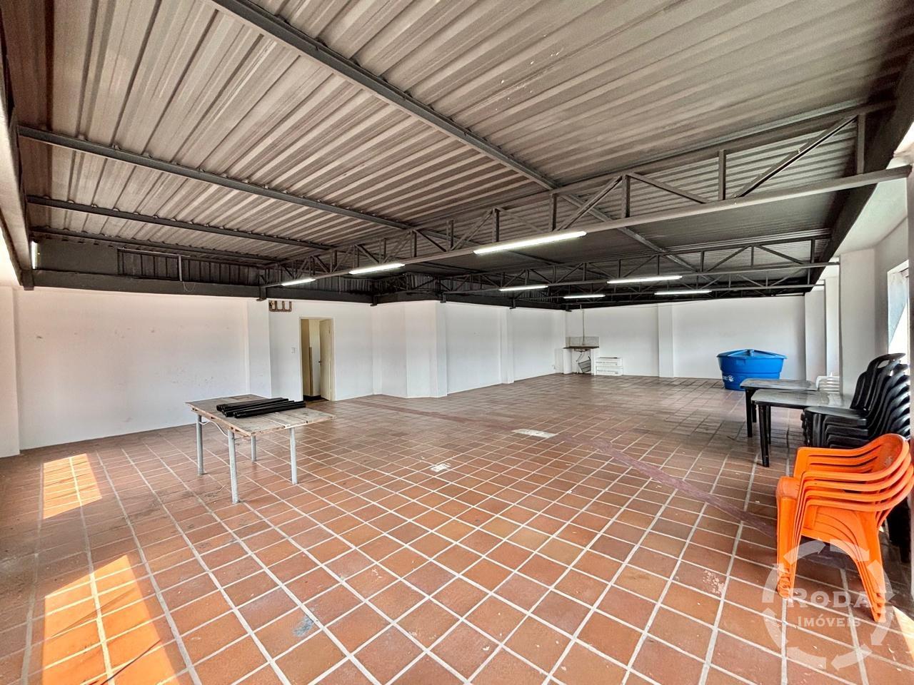 Apartamento à venda no Embaré: 
