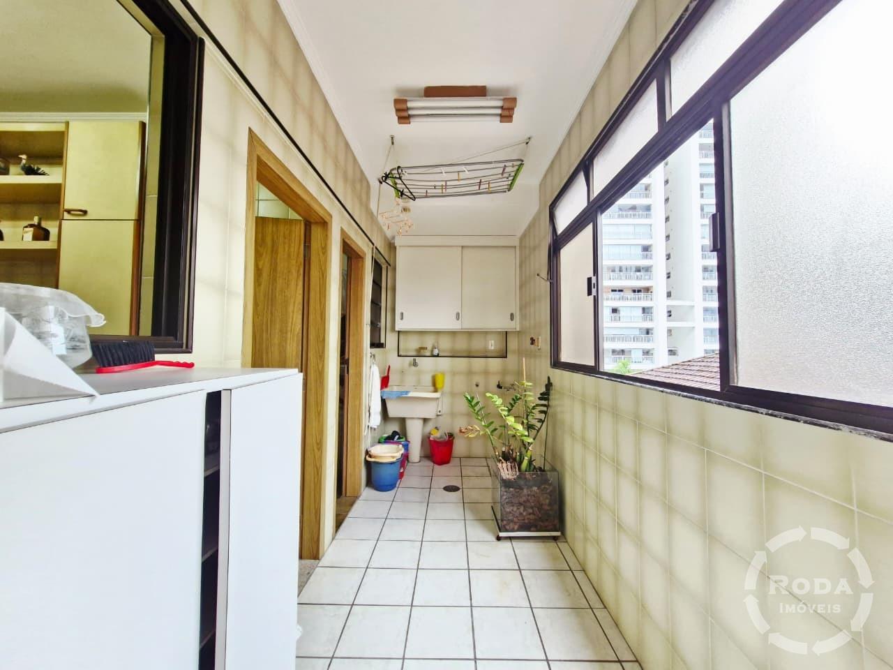 Apartamento à venda no Gonzaga: ÁREA DE SERVIÇO