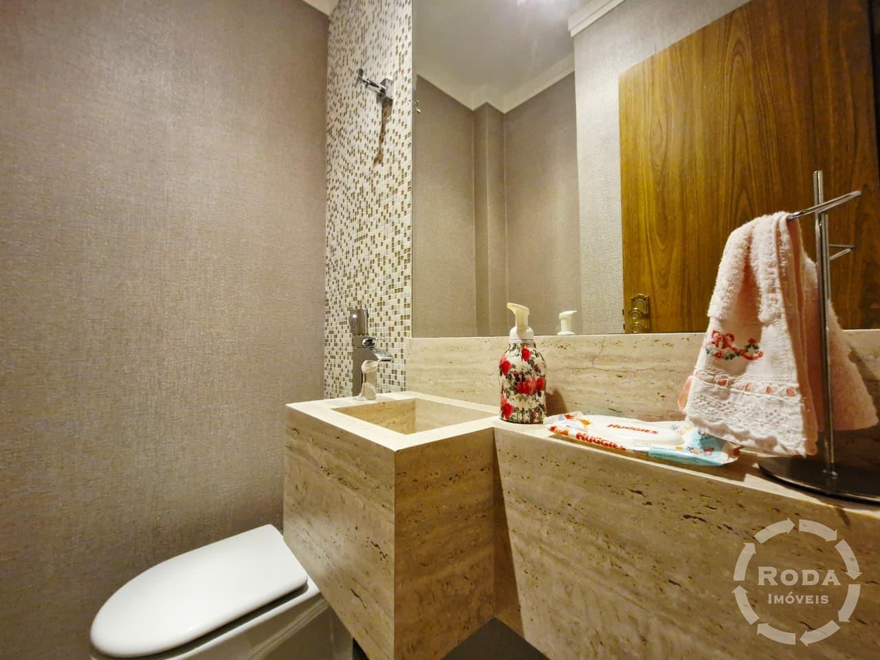 Apartamento à venda no Gonzaga: LAVABO