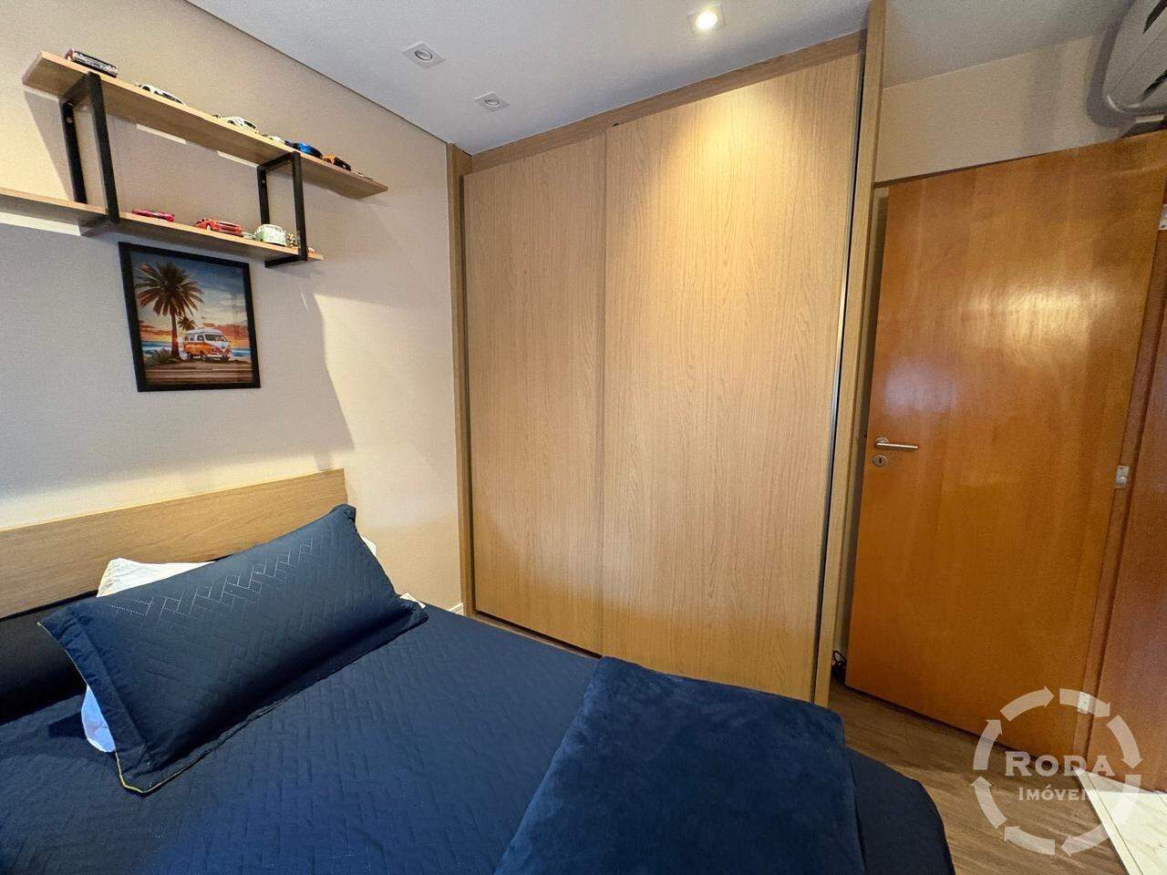 Apartamento à venda no Ponta da Praia: 