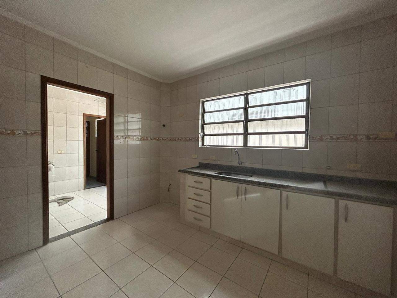 Casa para aluguel no Ponta da Praia: 
