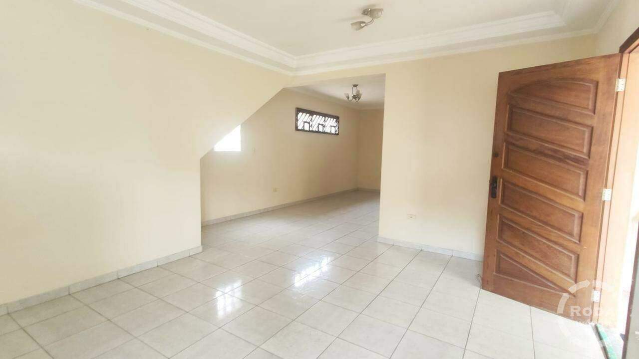 Casa para aluguel no Ponta da Praia: 