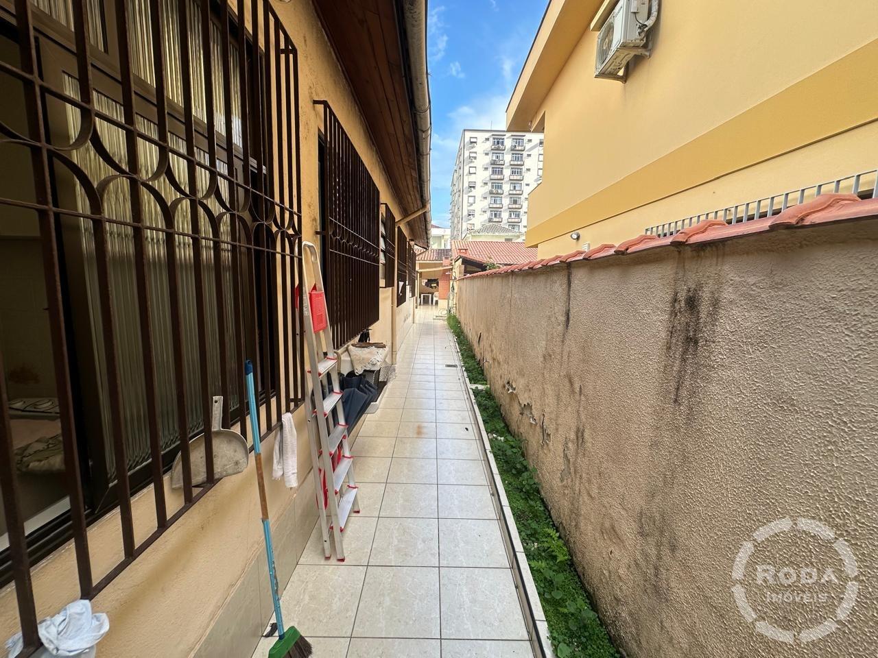 Casa à venda no Marapé: 