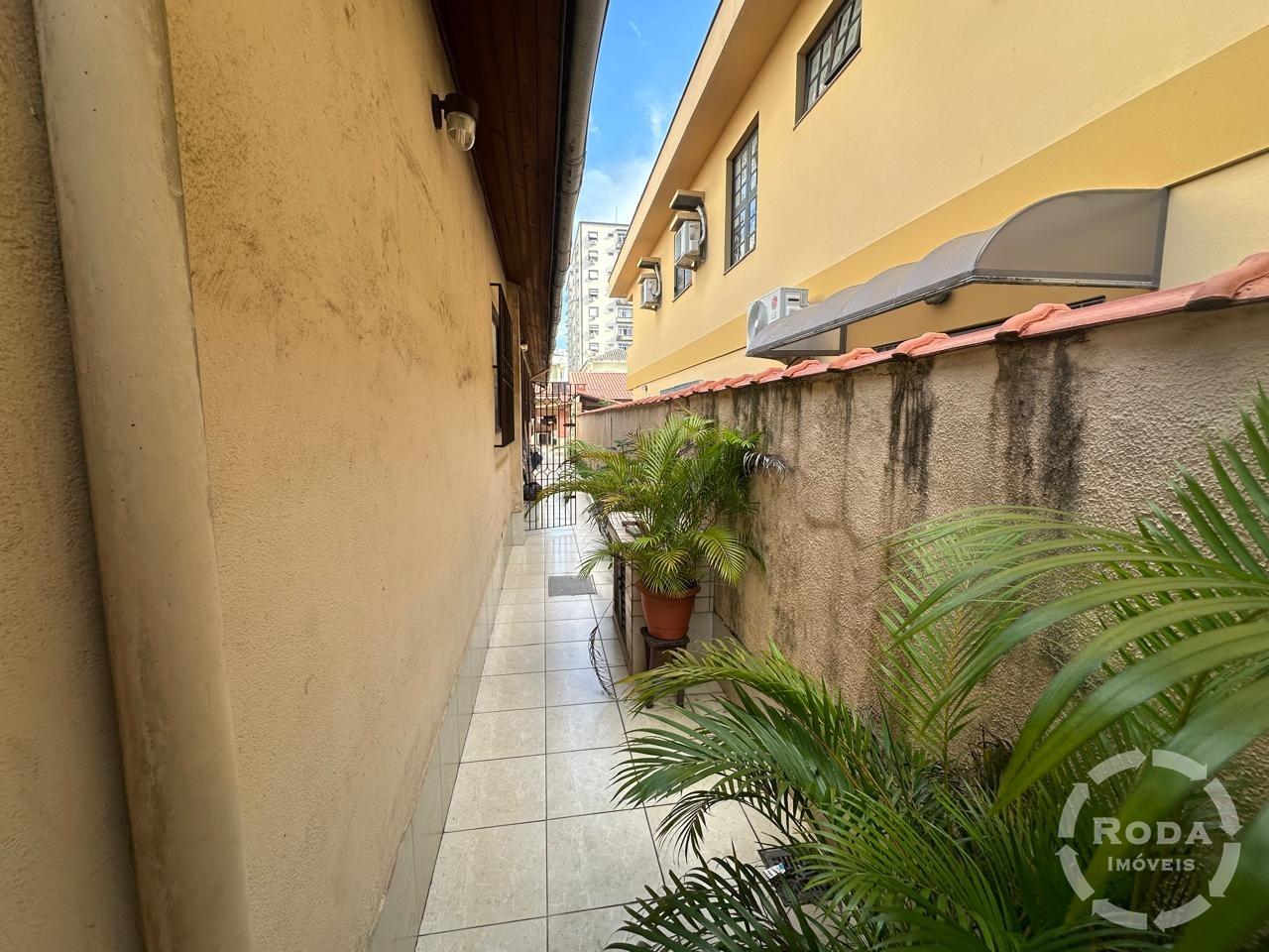 Casa à venda no Marapé: 