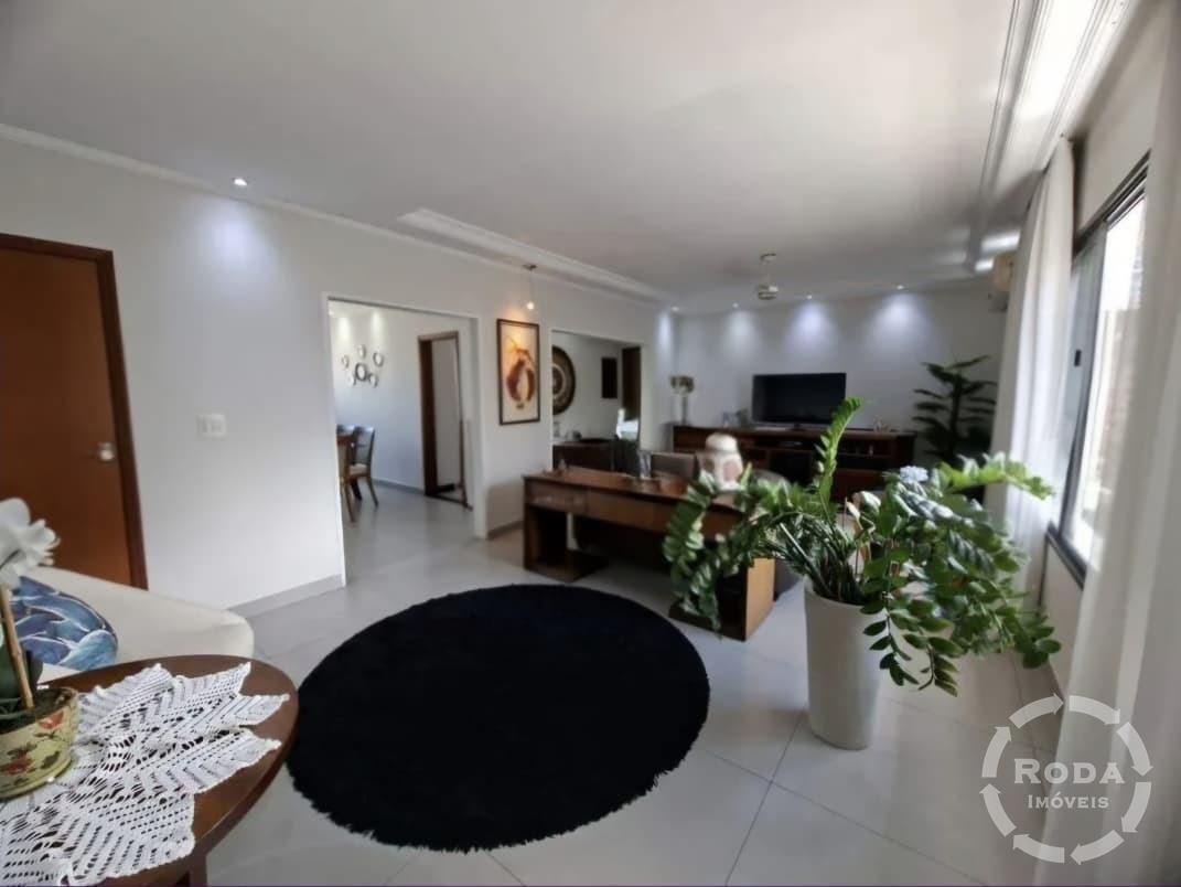 Apartamento à venda no Ponta da Praia: 