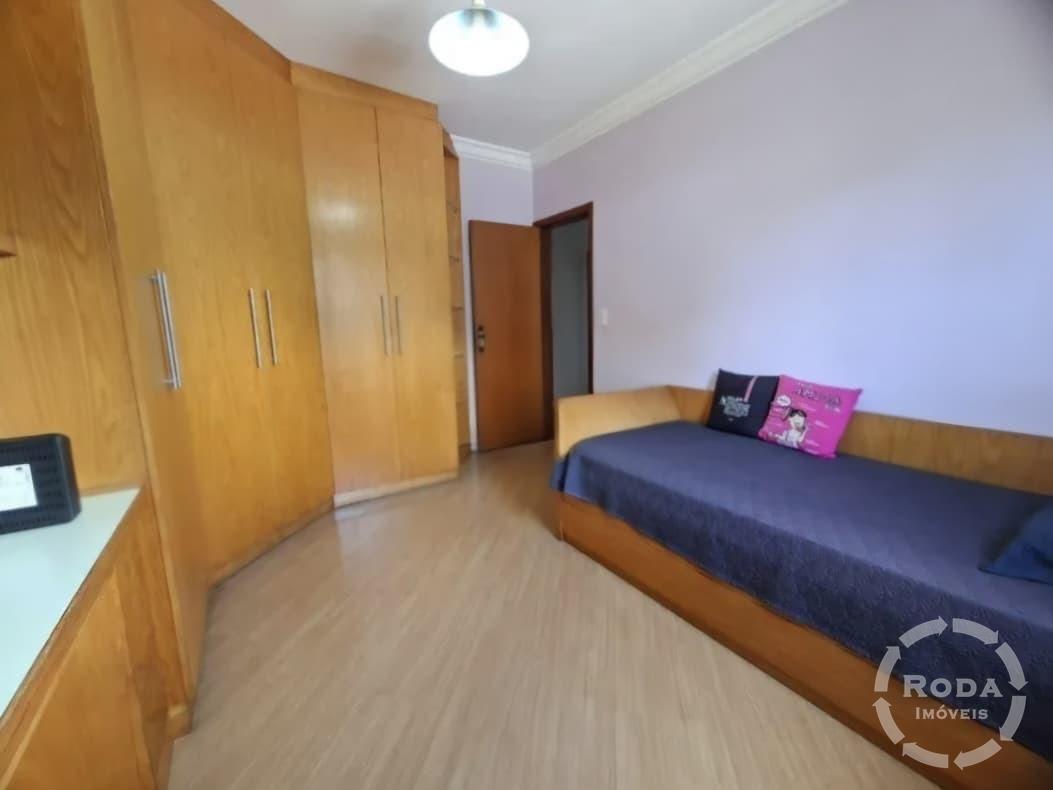Apartamento à venda no Ponta da Praia: 