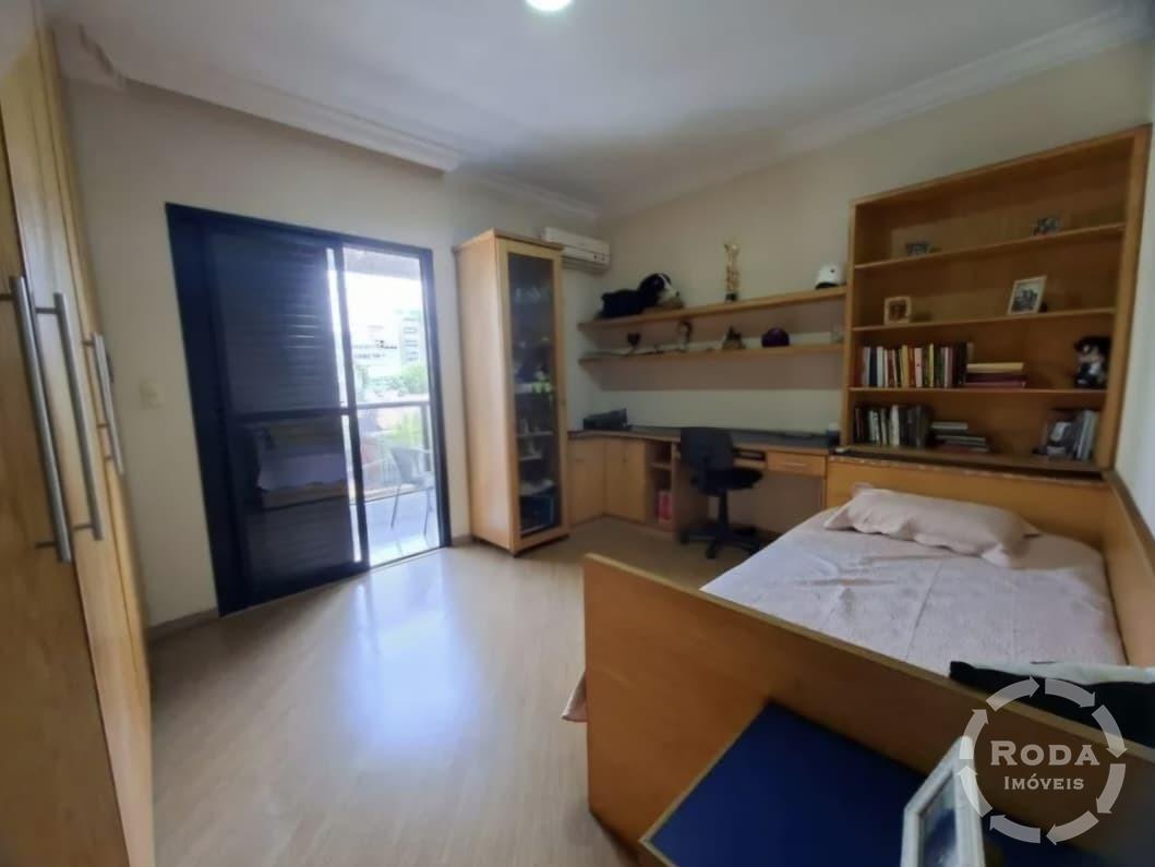 Apartamento à venda no Ponta da Praia: 