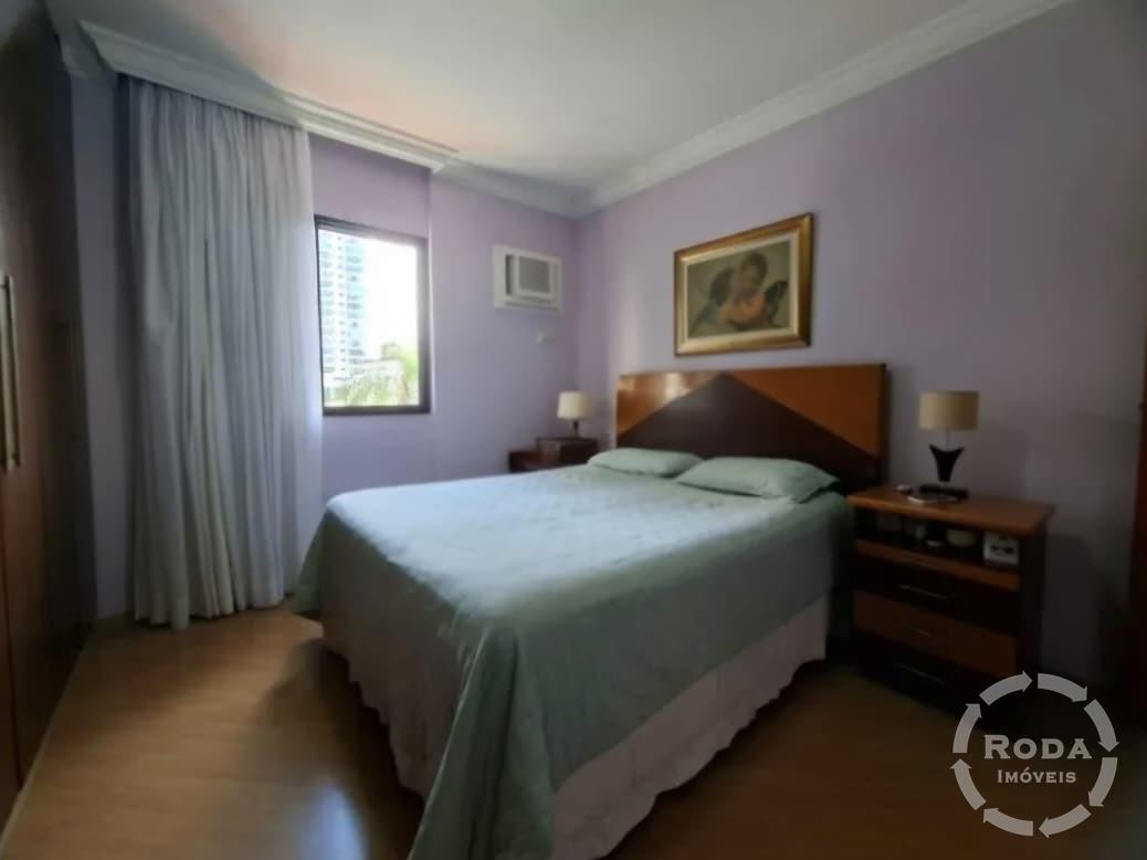 Apartamento à venda no Ponta da Praia: 