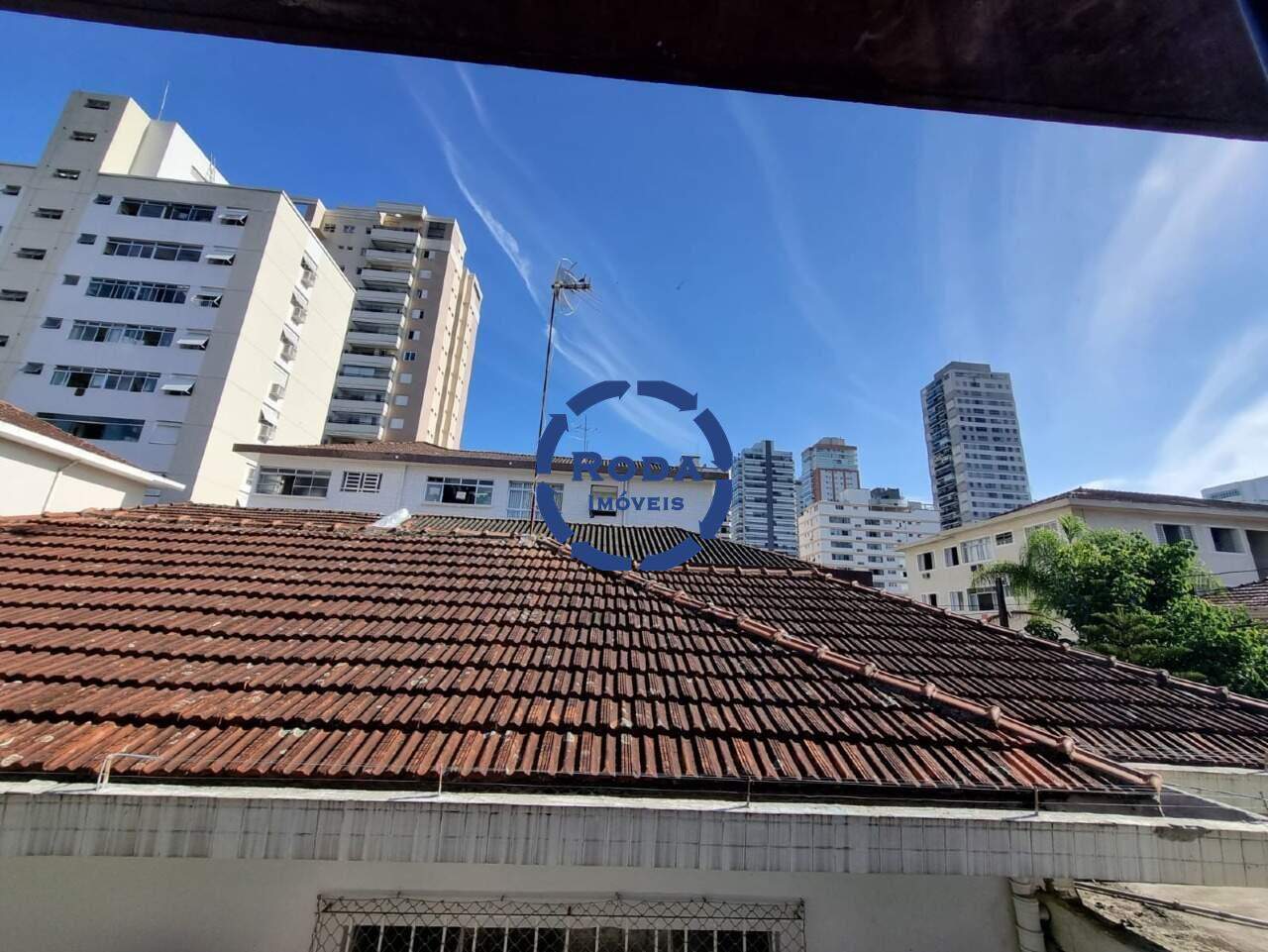 Casa Sobreposta Alta à venda no Embaré: 