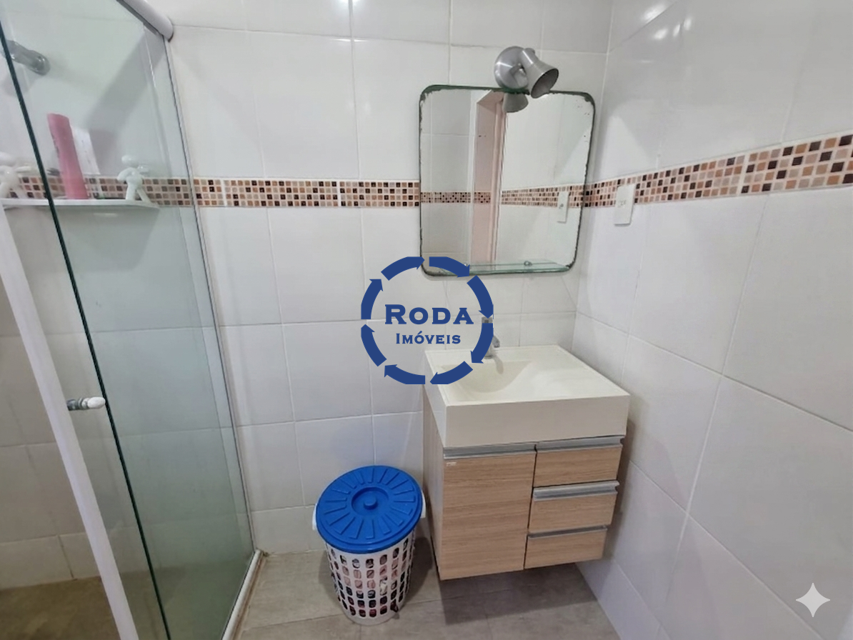 Casa Sobreposta Alta à venda no Embaré: 