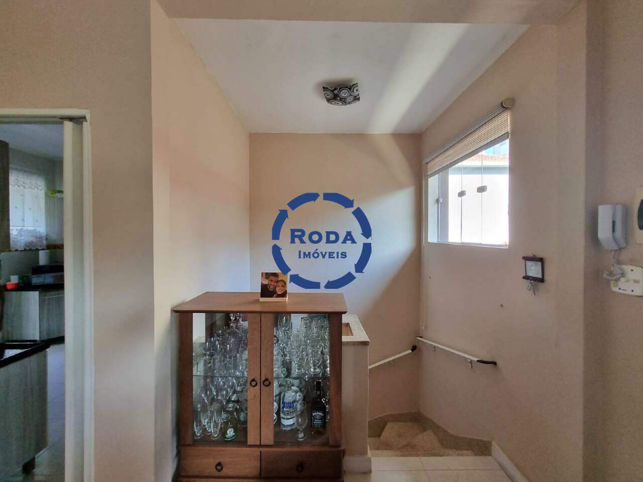 Casa Sobreposta Alta à venda no Embaré: 
