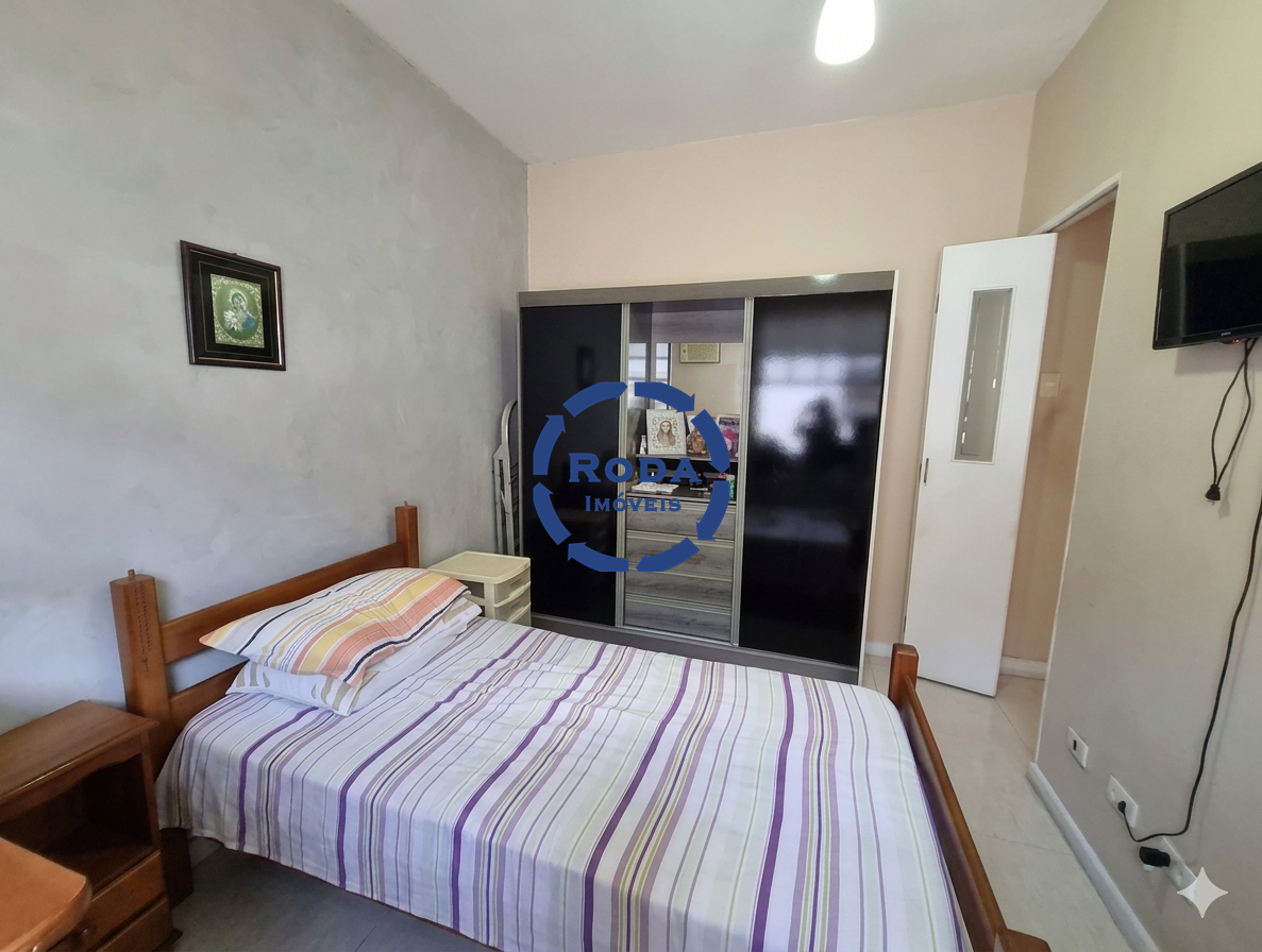 Casa Sobreposta Alta à venda no Embaré: 