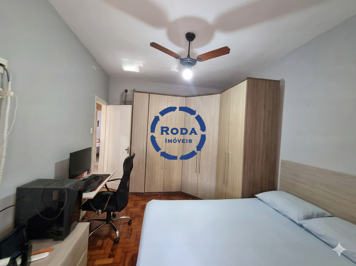 Casa Sobreposta Alta à venda no Embaré: 