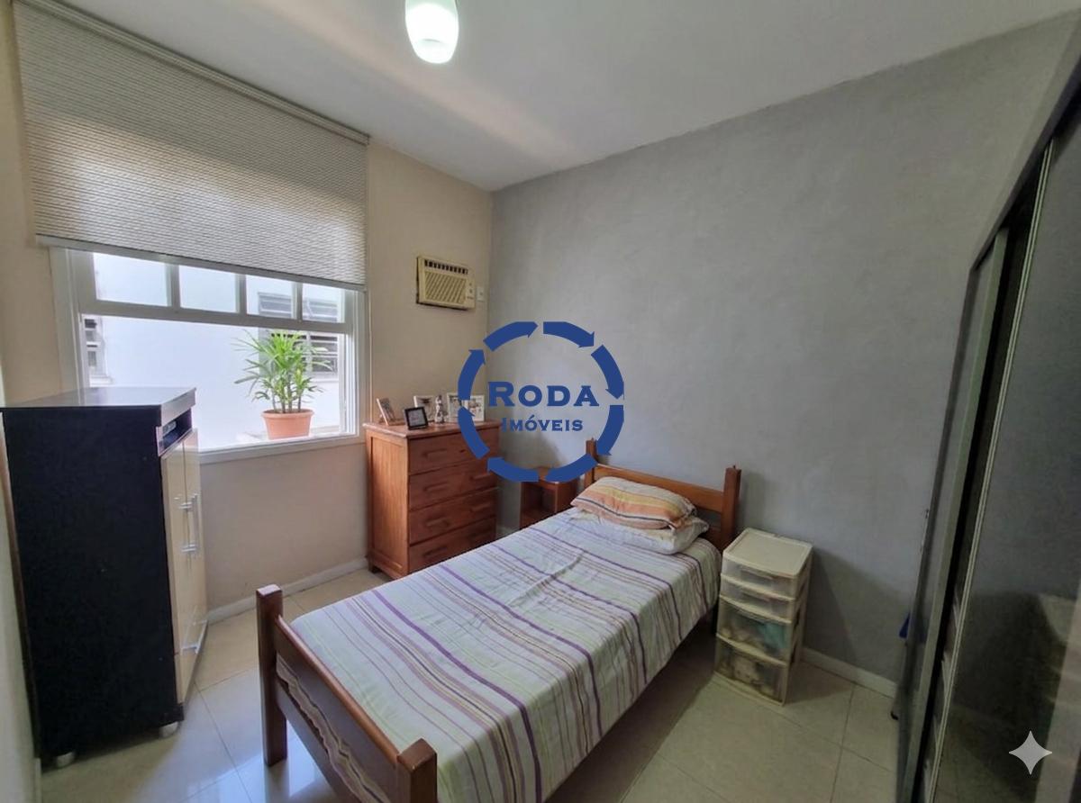 Casa Sobreposta Alta à venda no Embaré: 