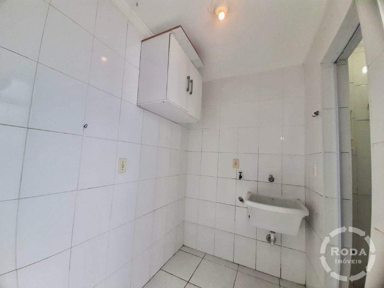 Apartamento à venda no Aparecida: banheiro área de serviço