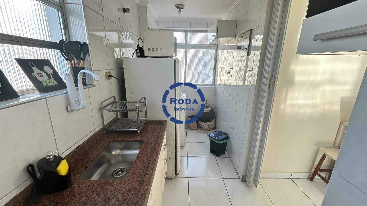Kitnet à venda no Embaré: