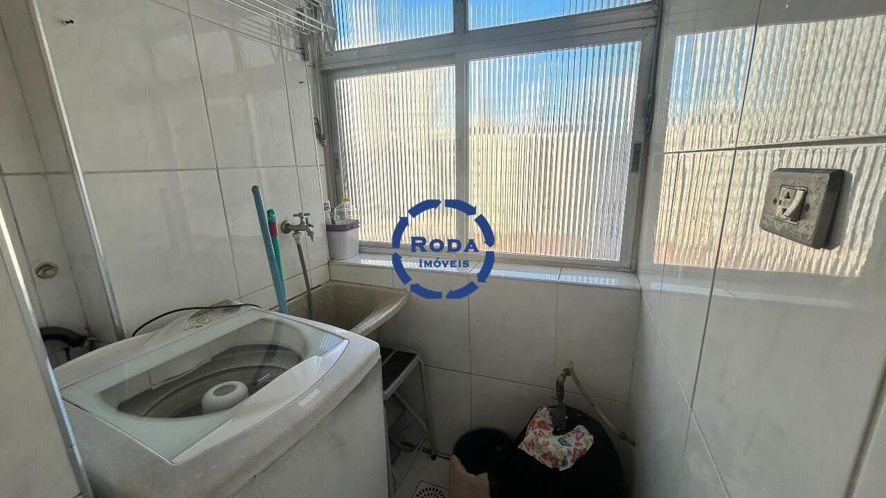 Kitnet à venda no Embaré: