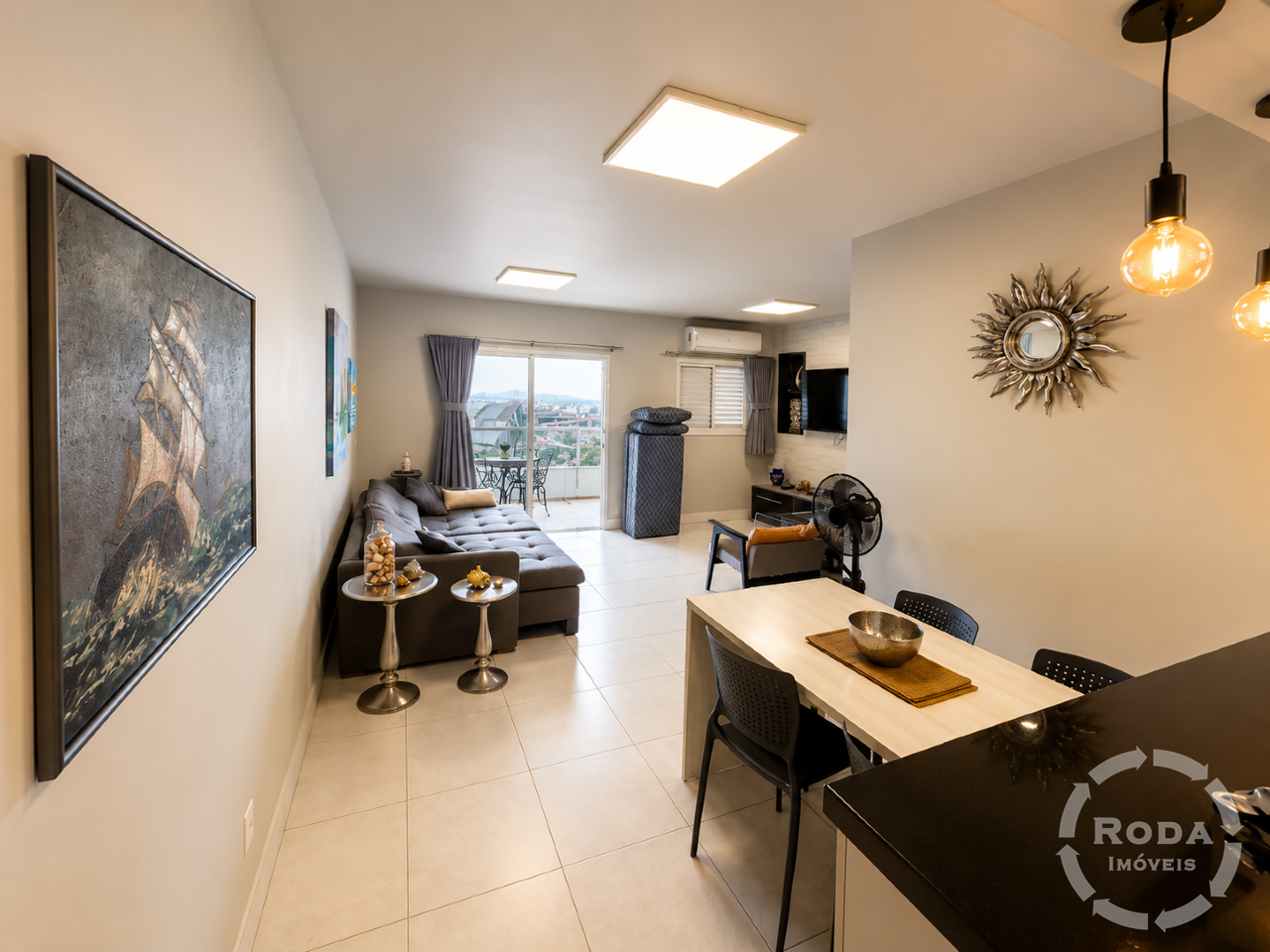 Apartamento à venda no Ponta da Praia: 