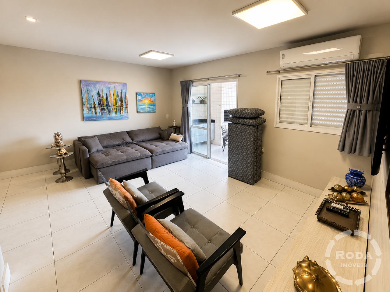 Apartamento à venda no Ponta da Praia: 