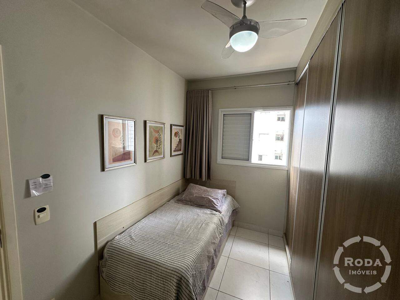 Apartamento à venda no Ponta da Praia: 