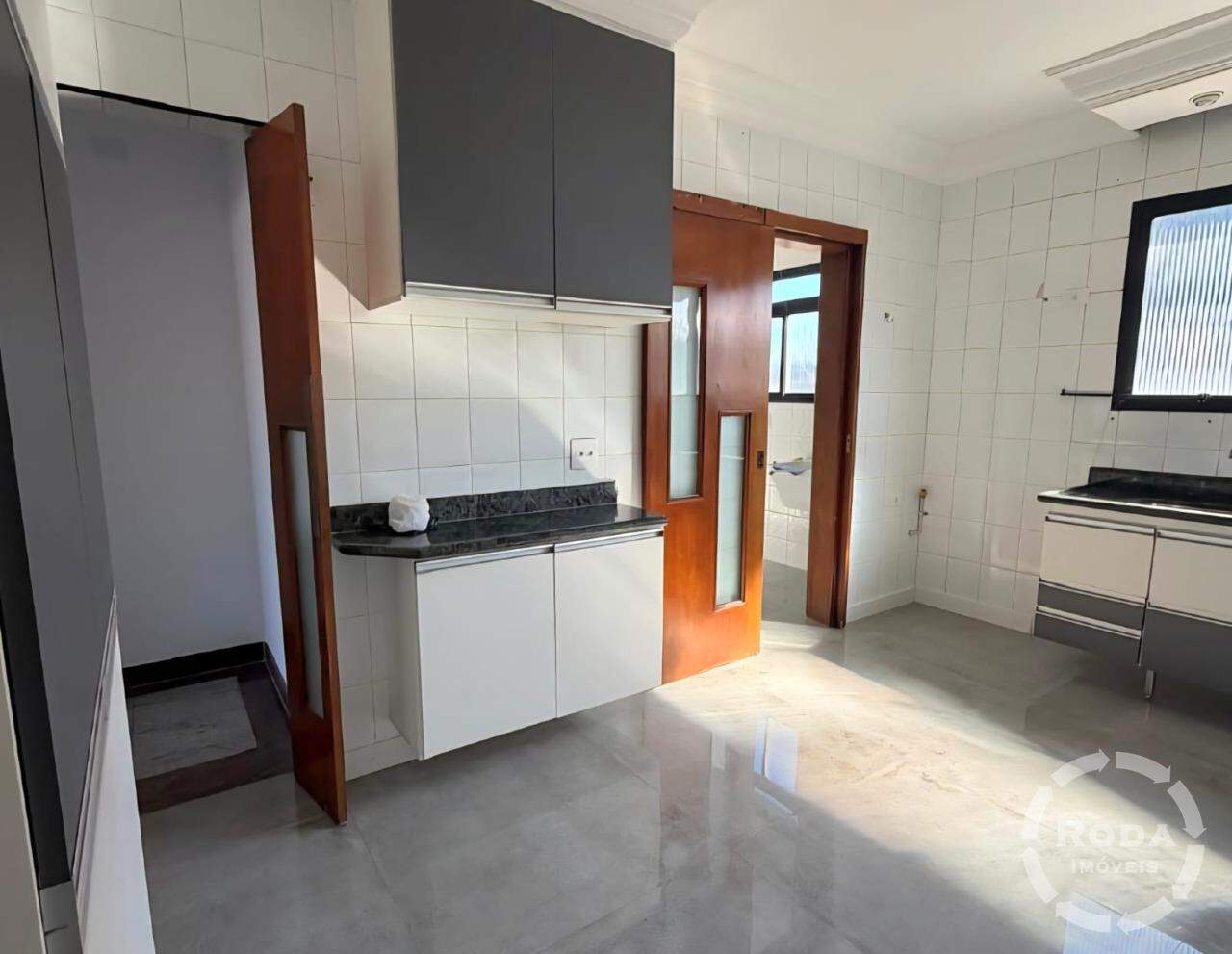 Apartamento para aluguel no Marapé: 