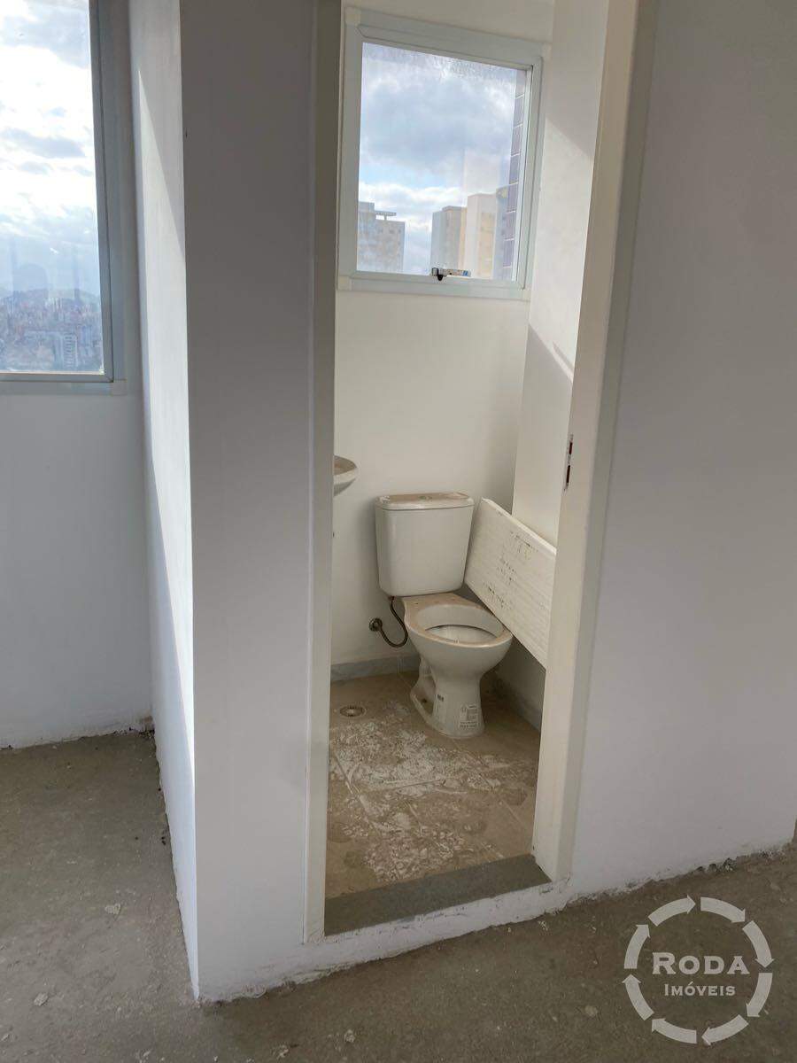Sala à venda no Ponta da Praia: 
