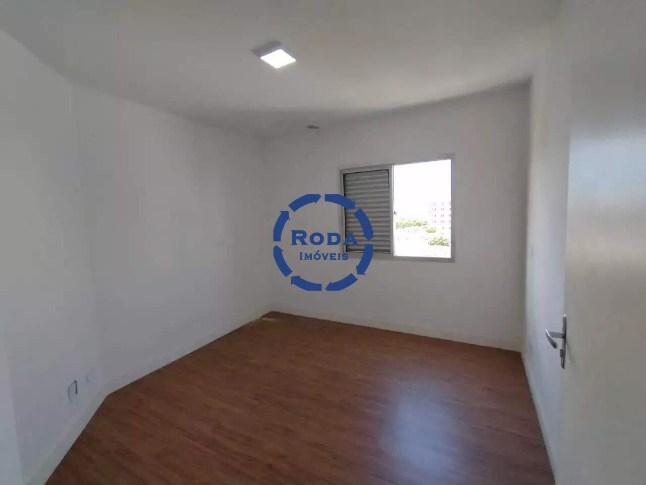 Cobertura para aluguel no Vila Mathias: 