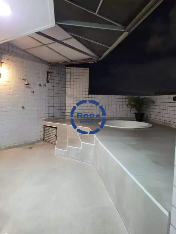 Cobertura para aluguel no Vila Mathias: 